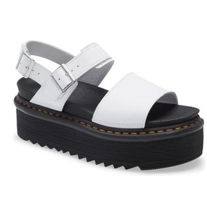 Dr. Martens Voss Quad Hydro Leather Platform Sandal (Women)- 10US/ 8UK!